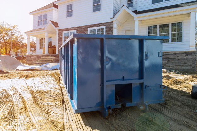 residential dumpster rental in Mississauga