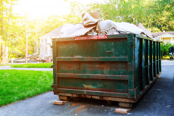 Dumpster rental in Richmond Hill, Ontario